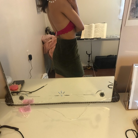 Aritzia Sunday Best Lyra Skirt - Picture 2 of 4